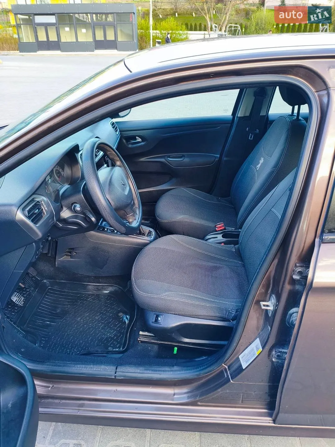 2013 Peugeot 301 - мініатюра 11