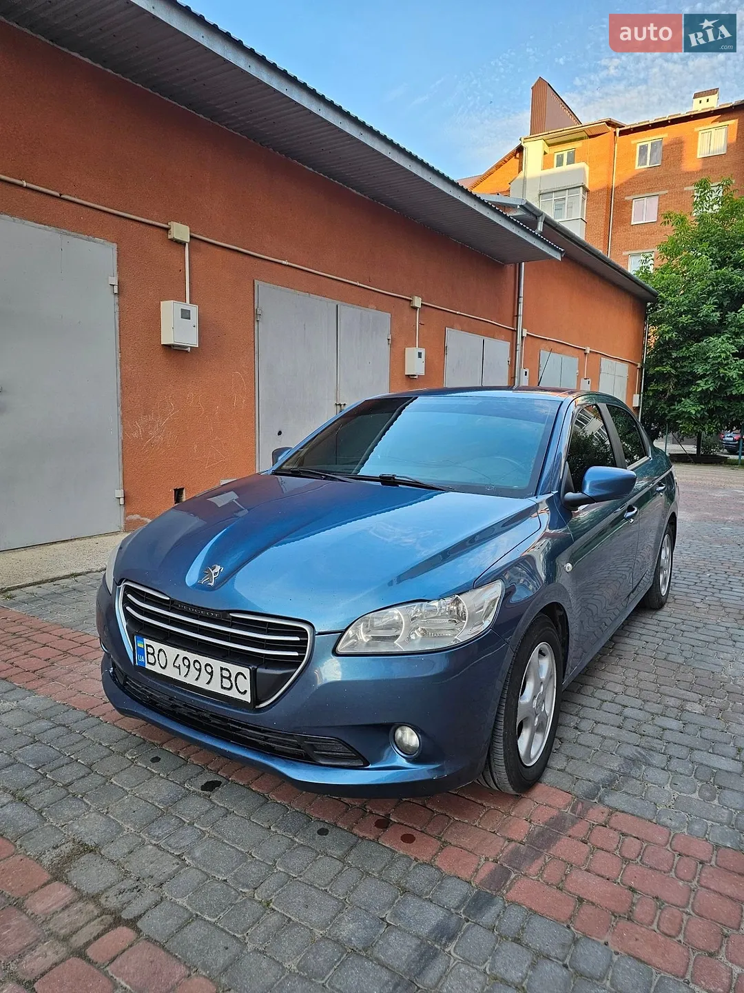 2016 Peugeot 301 - фото 1