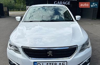 Седан Peugeot 301 2017 в Киеве