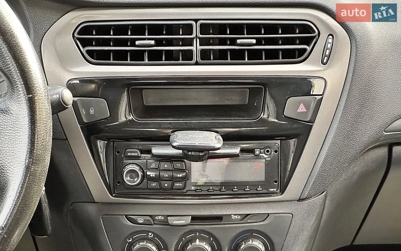 2013 Peugeot 301 - мініатюра 13