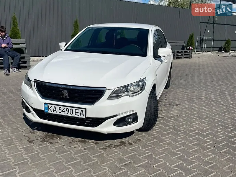 Peugeot 301