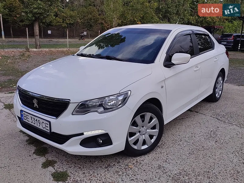 Peugeot 301