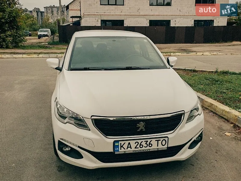 Peugeot 301