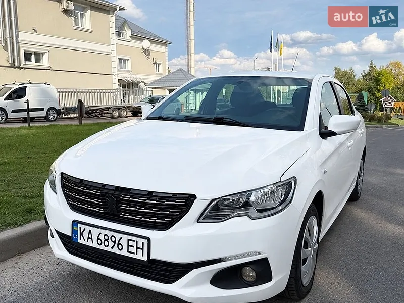 Peugeot 301