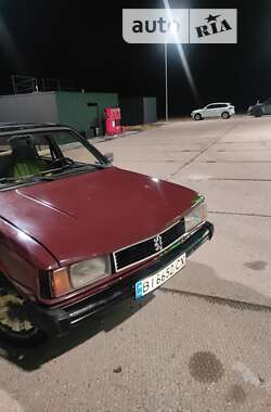 Седан Peugeot 305 1986 в Полтаві