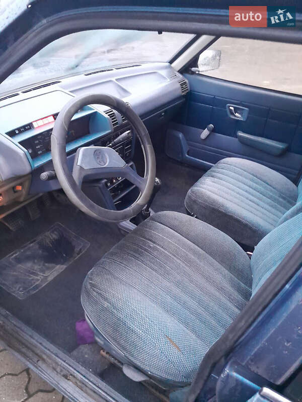 Универсал Peugeot 305 1987 в Стрые фото 7 Универсал Peugeot 305 1987 в Стрые