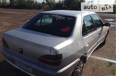 Седан Peugeot 306 1999 в Бершади