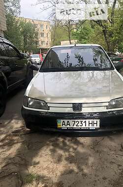 Седан Peugeot 306 1996 в Киеве