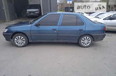 Седан Peugeot 306 1996 в Запорожье