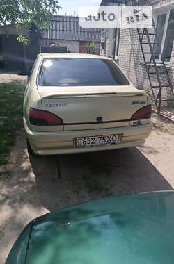 Седан Peugeot 306 1995 в Луцке