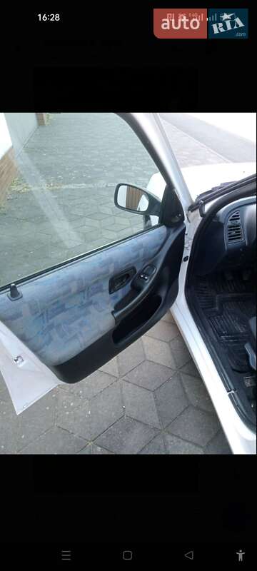 Хетчбек Peugeot 306 1998 в Рівному