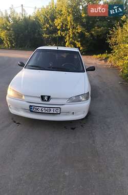 Хетчбек Peugeot 306 1998 в Рівному