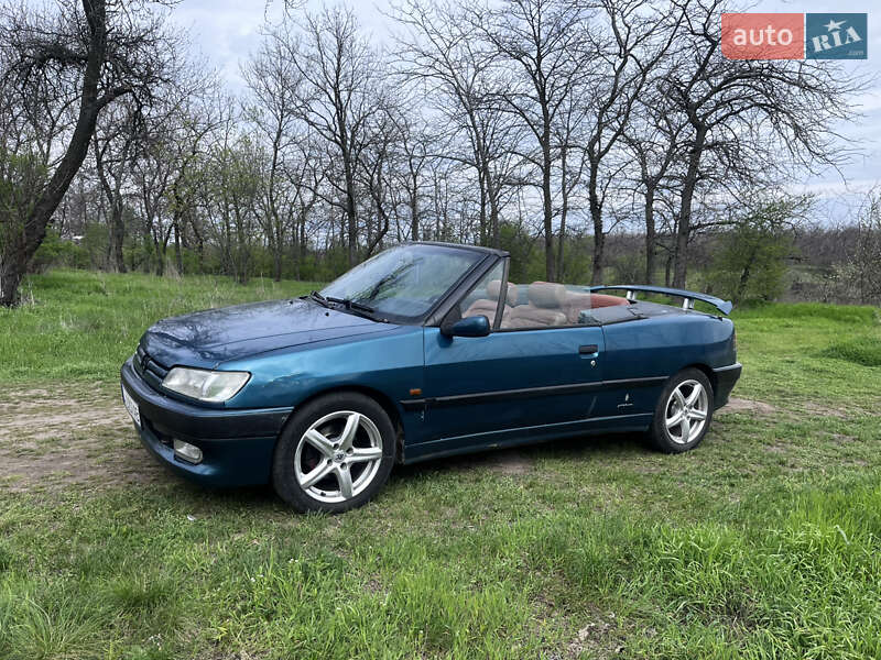 Кабріолет Peugeot 306 1995 в Запоріжжі фото 2 Кабріолет Peugeot 306 1995 в Запоріжжі