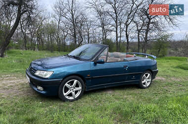 Кабриолет Peugeot 306 1995 в 