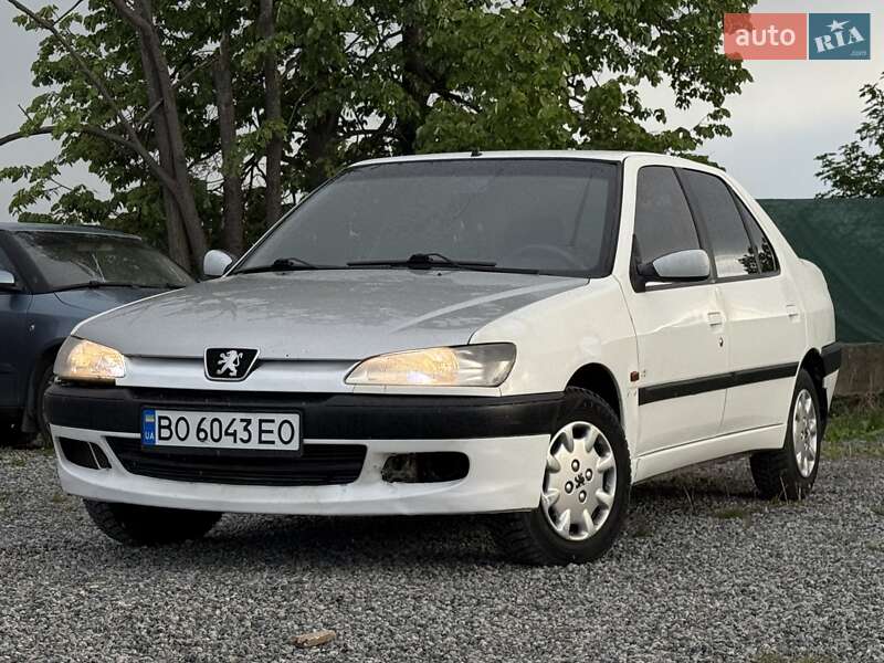 Седан Peugeot 306 1997 в 