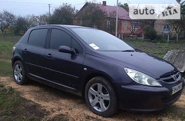 Хэтчбек Peugeot 307 2003 в Остроге