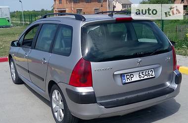 Минивэн Peugeot 307 2003 в Ивано-Франковске