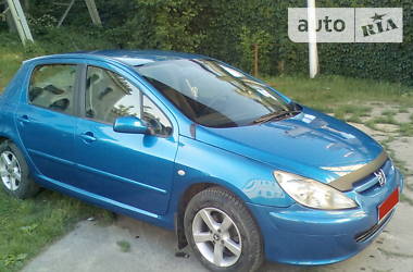 Хэтчбек Peugeot 307 2004 в Звенигородке