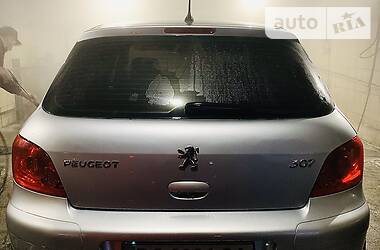 Хетчбек Peugeot 307 2006 в 