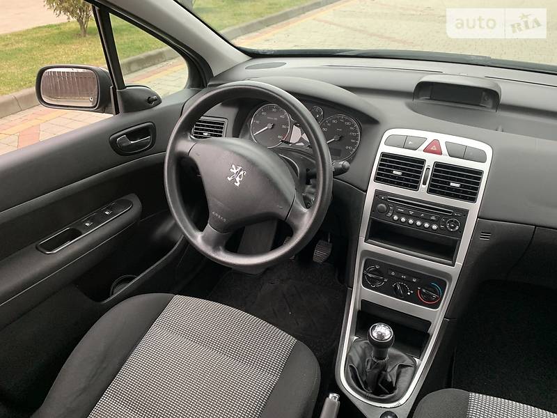 Хетчбек Peugeot 307 2007 в Стрию