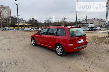 Универсал Peugeot 307 2005 в 