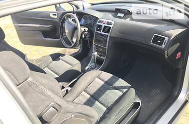 Хетчбек Peugeot 307 2004 в 