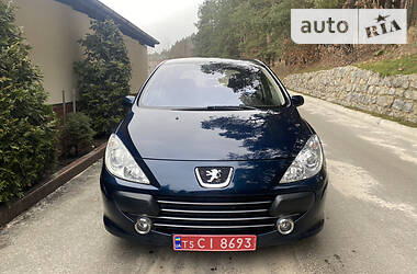 Хэтчбек Peugeot 307 2007 в Буче