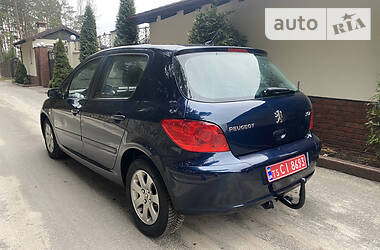 Хэтчбек Peugeot 307 2007 в Буче