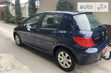 Хэтчбек Peugeot 307 2007 в Буче