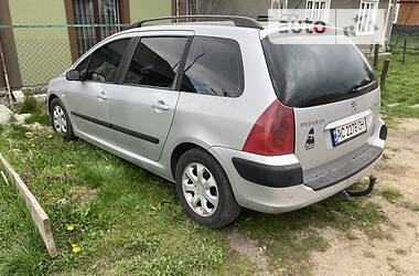 Универсал Peugeot 307 2004 в Владимир-Волынском