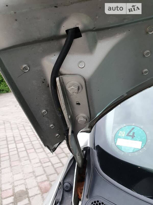 Хэтчбек Peugeot 307 2006 в Бродах