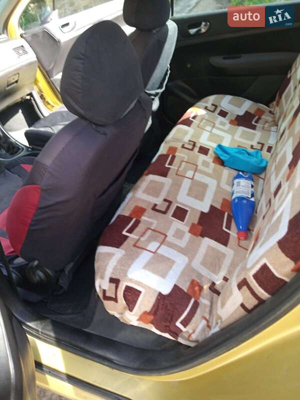 Хетчбек Peugeot 307 2003 в Києві