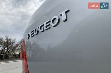 Хетчбек Peugeot 307 2003 в 