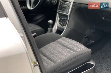 Хетчбек Peugeot 307 2003 в 