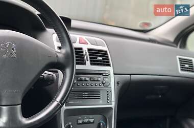 Хетчбек Peugeot 307 2003 в 