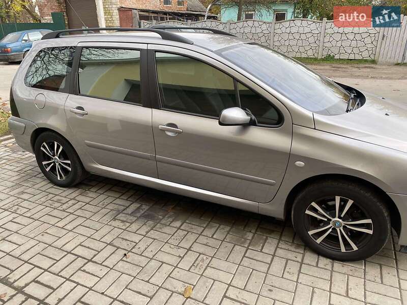 Универсал Peugeot 307 2003 в Хмельницком