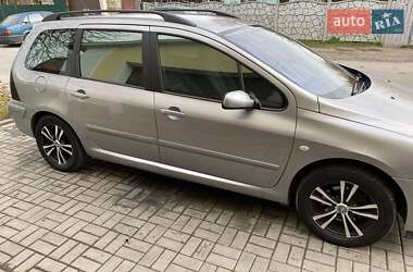 Универсал Peugeot 307 2003 в 
