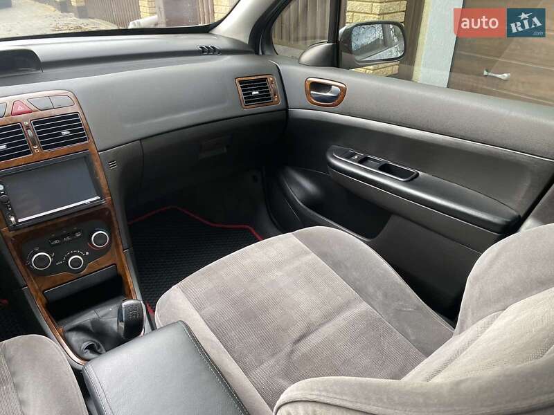 Универсал Peugeot 307 2003 в Хмельницком
