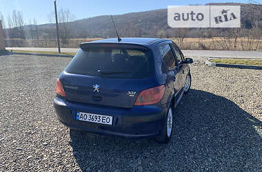 Хетчбек Peugeot 307 2001 в Тячеві