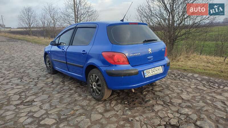 Хэтчбек Peugeot 307 2003 в Луцке