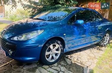 Кабриолет Peugeot 307 2005 в 