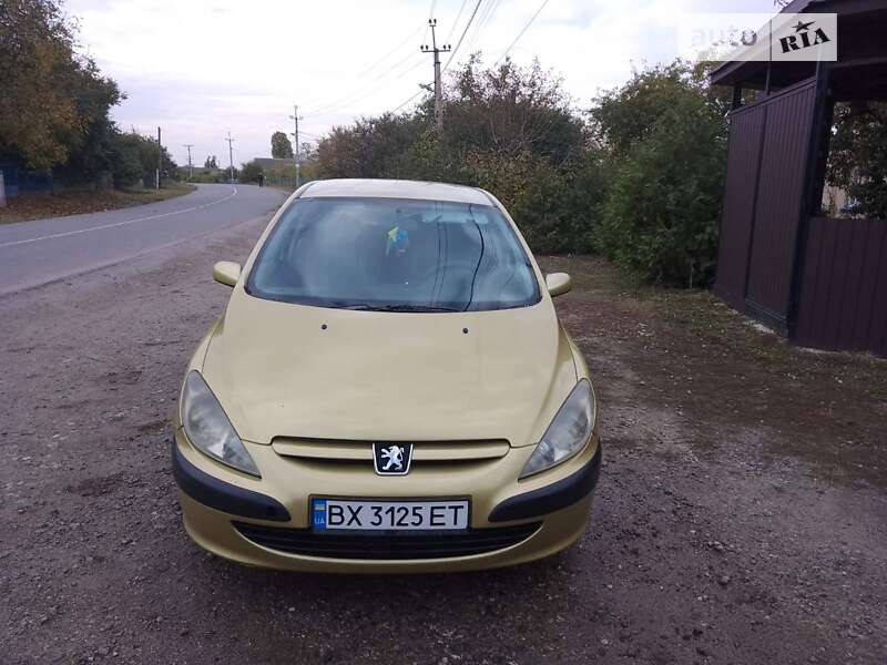 Хэтчбек Peugeot 307 2002 в Волочиске