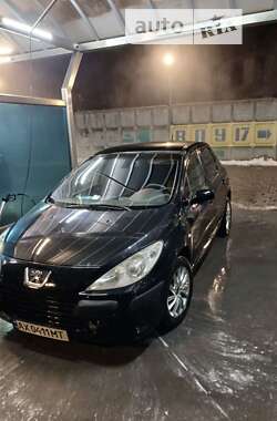 Хэтчбек Peugeot 307 2007 в Днепре