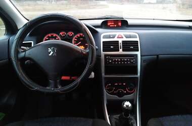 Універсал Peugeot 307 2003 в Рокитному