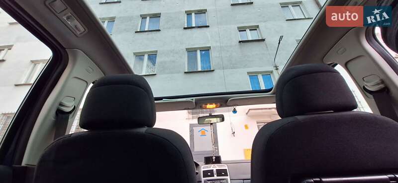 Універсал Peugeot 307 2004 в Стрию