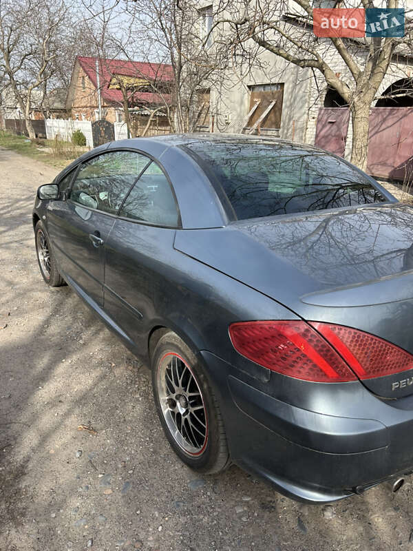 Кабриолет Peugeot 307 2004 в Славянске