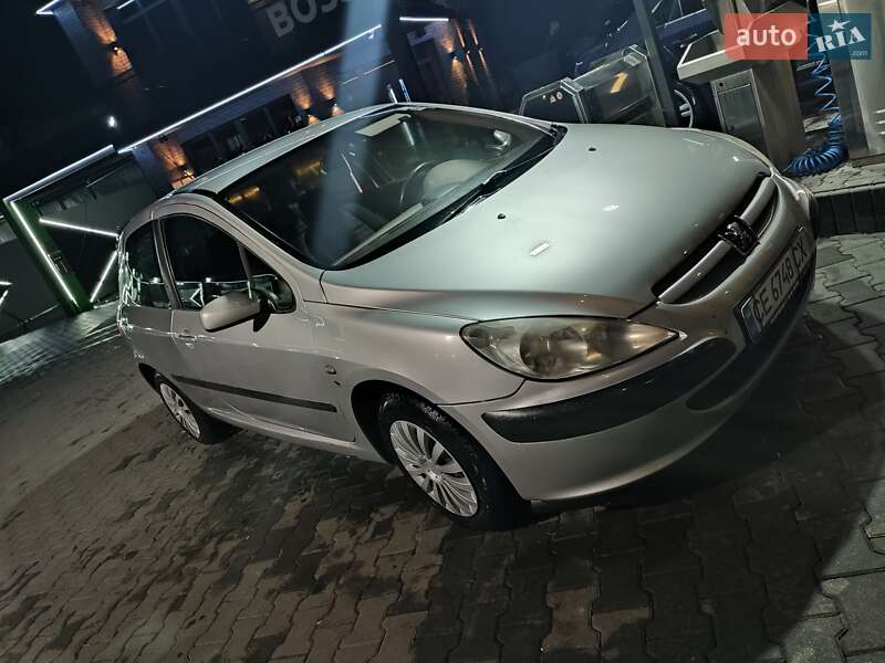 Хетчбек Peugeot 307 2003 в Чернівцях