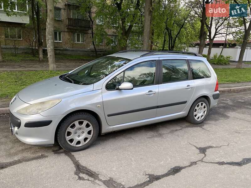 Универсал Peugeot 307 2005 в Софиевской Борщаговке