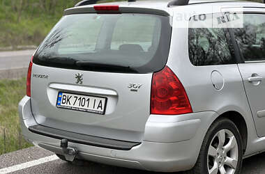 Универсал Peugeot 307 2006 в Звенигородке