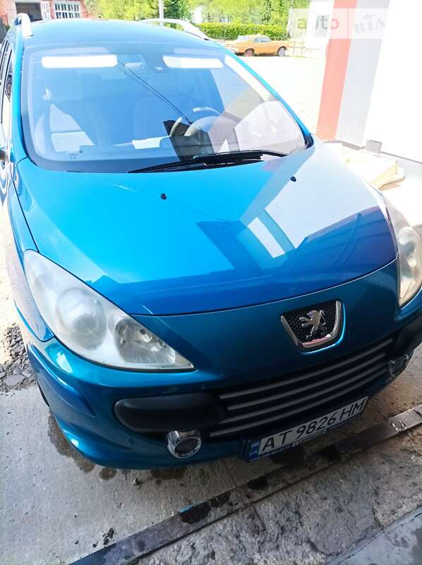 Універсал Peugeot 307 2008 в Долині